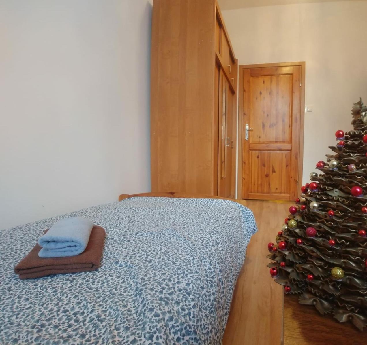 Room Near The Center Гданск Екстериор снимка